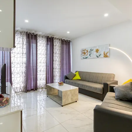 Apartmán Beautiful 3br With Private Terrace & Views By 360 Estates St. Paul's Bay